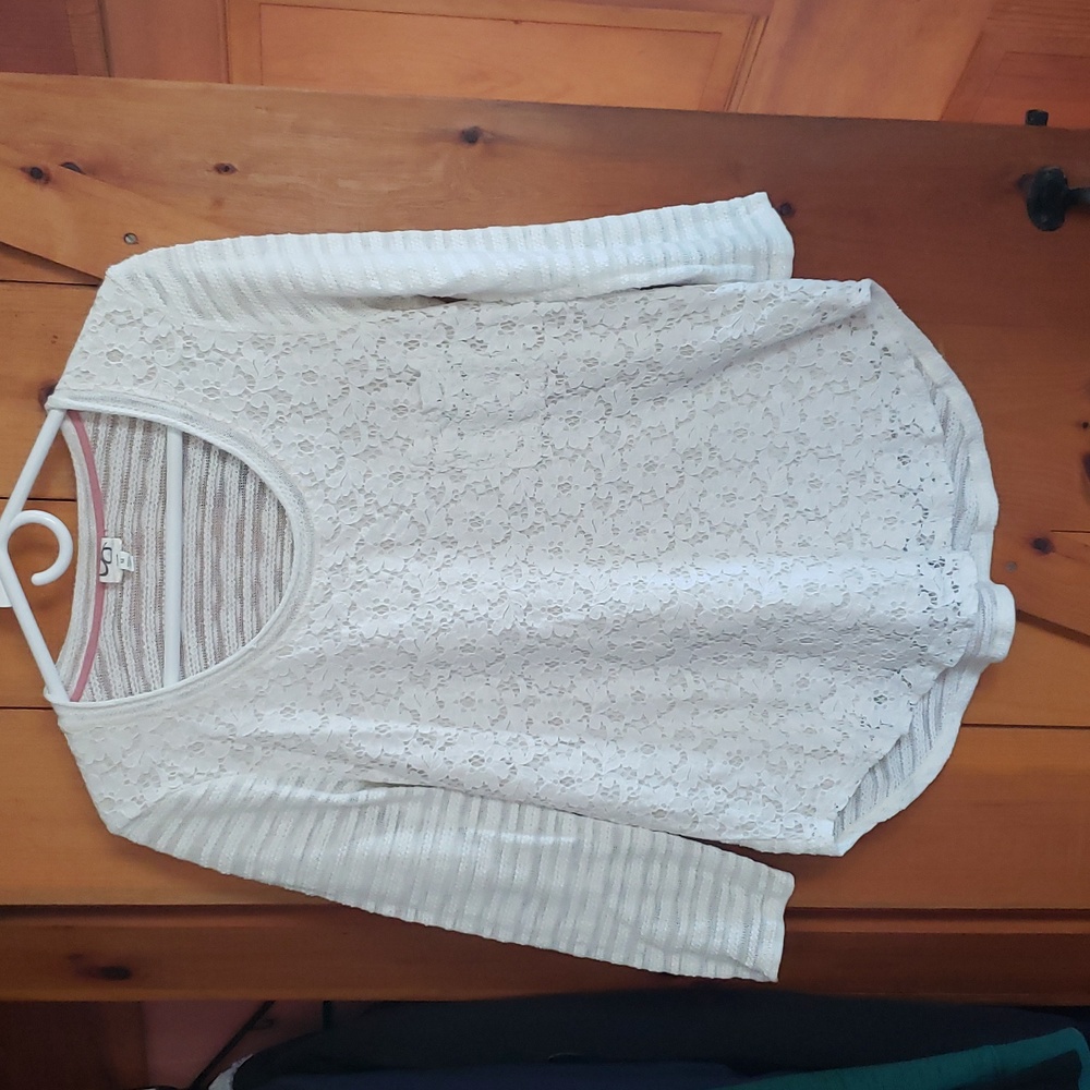 Flower Lace 3/4 Sleeve Blouse